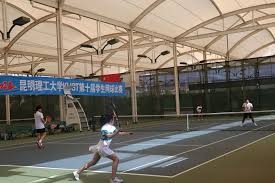 铃木一朗在日职全明星赛登板投球，展现惊人的运动天赋与娱乐精神