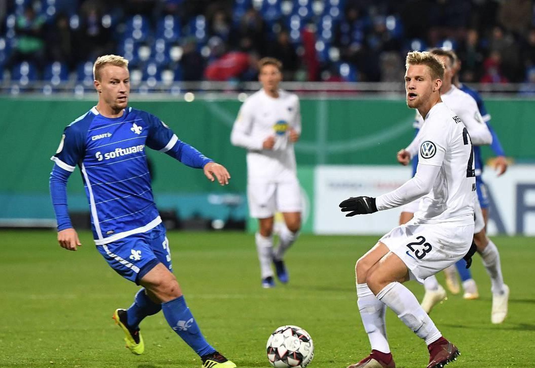 也是对中国 也是对中国