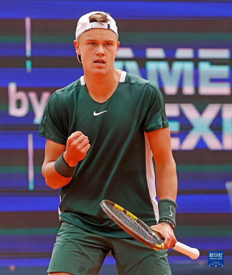 关键时刻未 关键时刻未